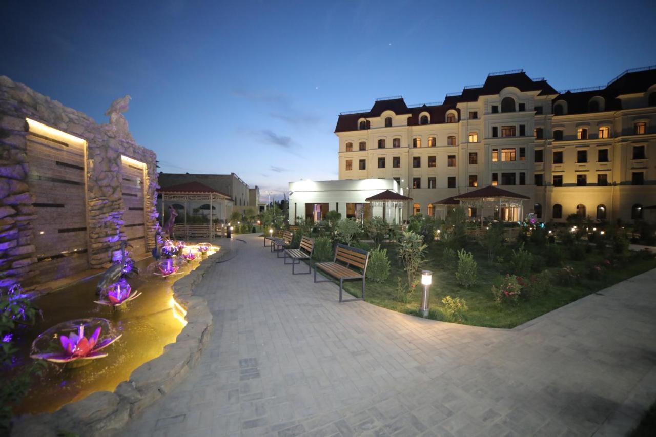 Termez Palace Hotel & Spa Kültér fotó